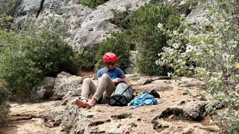 Vacanza outdoor in Italia: Finale Ligure e Circeo per chi ama stare fuori